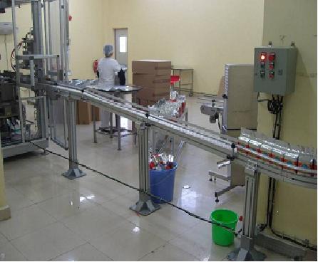 講述鏈板輸送設(shè)備的特點(diǎn)有哪些